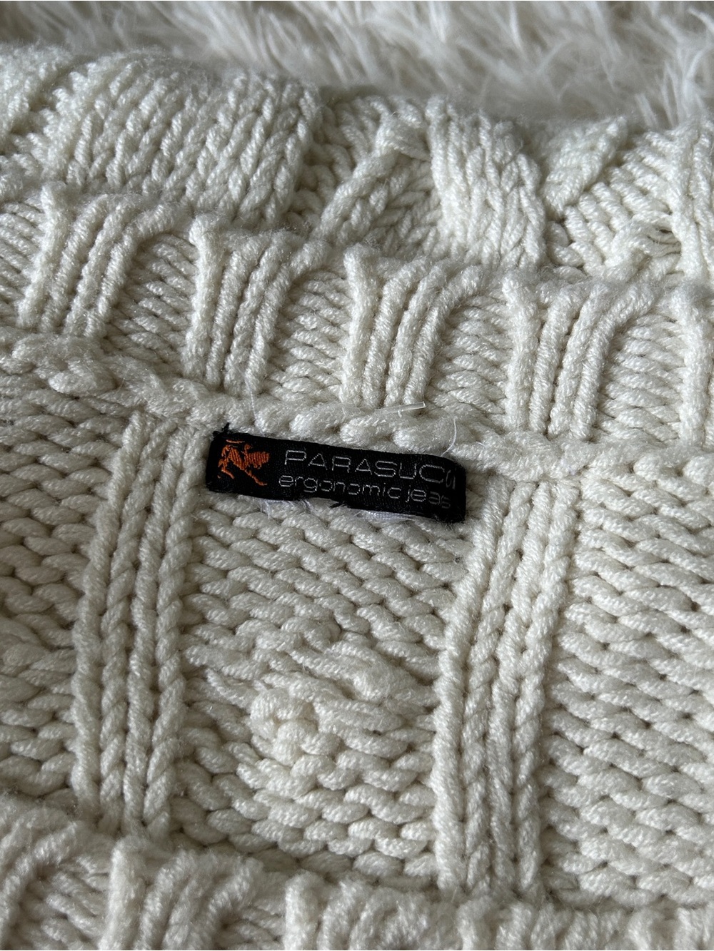 Y2K Coquette “Parasuco” Off White Chunky Cable Knit Off The Shoulder Sweater - Picture 5 of 5